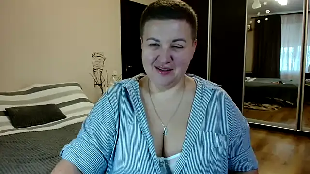 Snapshot of Annet1912 chatting on December 4, 2025, 8:23 am Annet1912 online show from December 4, 2025, 8:23 am