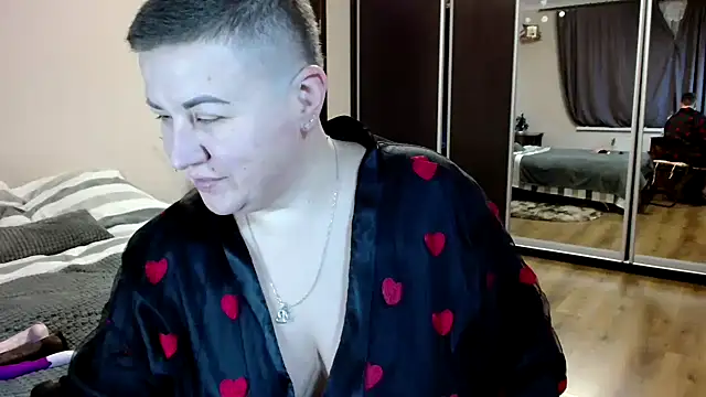 Snapshot of Annet1912 chatting on February 15, 2026, 7:54 pm Annet1912 online show from February 15, 2026, 7:54 pm