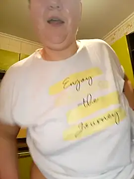 Snapshot of Annet1912 chatting on February 25, 2026, 10:08 pm Annet1912 online show from February 25, 2026, 10:08 pm