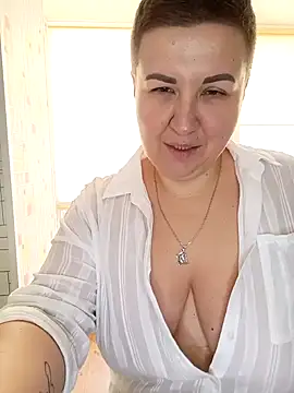 Snapshot of Annet1912 chatting on March 1, 2026, 9:44 am Annet1912 online show from March 1, 2026, 9:44 am