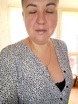 Snapshot of Annet1912 chatting on March 6, 2026, 9:39 am Annet1912 online show from March 6, 2026, 9:39 am