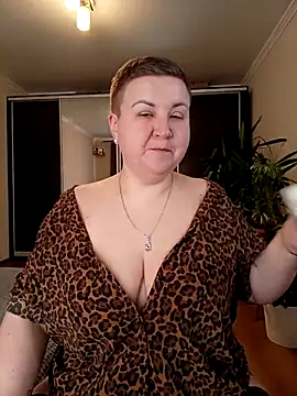 Snapshot of Annet1912 chatting on April 21, 2026, 8:42 am Annet1912 online show from April 21, 2026, 8:42 am