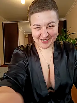 Snapshot of Annet1912 chatting on May 7, 2026, 8:20 am Annet1912 online show from May 7, 2026, 8:20 am
