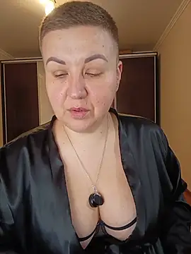 Snapshot of Annet1912 chatting on July 10, 2026, 8:29 am Annet1912 online show from July 10, 2026, 8:29 am