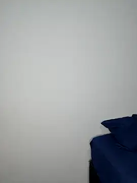 VitoriaFernandes online show from February 13, 2025, 3:29 am