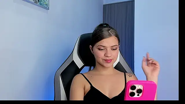 PaigeJayden online show from October 30, 2025, 5:31 am