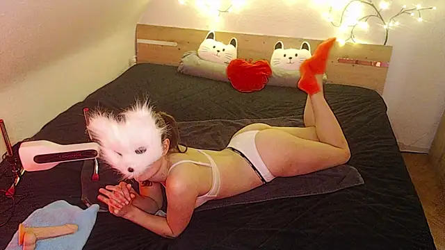 Snapshot of kleinelea123 chatting on January 22, 2025, 2:24 pm kleinelea123 online show from January 22, 2025, 2:24 pm