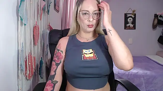 Snapshot of yulieth_anamar chatting on February 25, 2025, 9:24 pm yulieth anamar online show from February 25, 2025, 9:24 pm