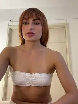 Snapshot of Victoria-77 chatting on February 10, 2025, 2:19 am Victoria-77 online show from February 10, 2025, 2:19 am