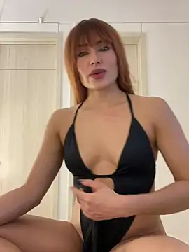 Snapshot of Victoria-77 chatting on February 27, 2025, 2:53 am Victoria-77 online show from February 27, 2025, 2:53 am