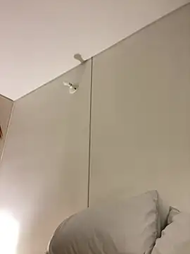 Snapshot of Victoria-77 chatting on March 19, 2025, 1:10 am Victoria-77 online show from March 19, 2025, 1:10 am