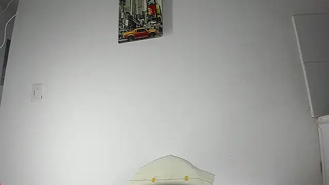 Snapshot of Sophie_sweett19 chatting on December 7, 2024, 12:30 am Sophie sweett19 online show from December 7, 2024, 12:30 am