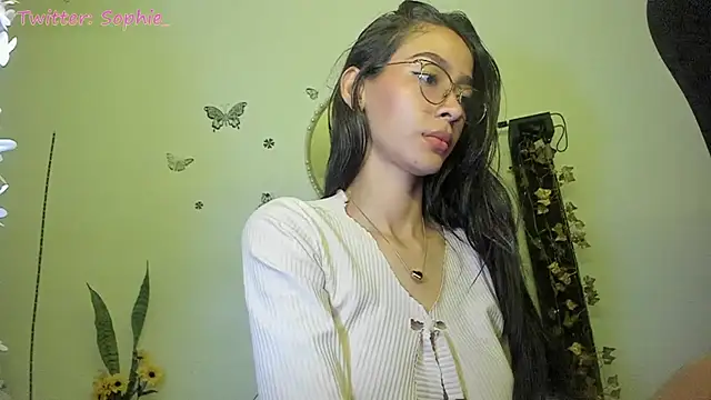 Sophie sweett19 online show from March 1, 2025, 4:37 am