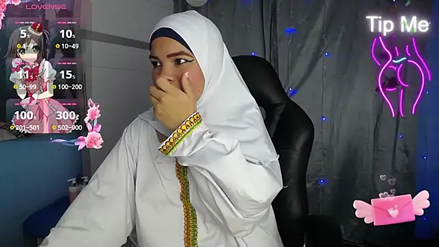 Snapshot of Falak-Yasin chatting on March 19, 2025, 12:34 pm Falak-Yasin online show from March 19, 2025, 12:34 pm