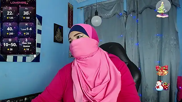 Snapshot of Falak-Yasin chatting on November 26, 2025, 12:28 pm Falak-Yasin online show from November 26, 2025, 12:28 pm