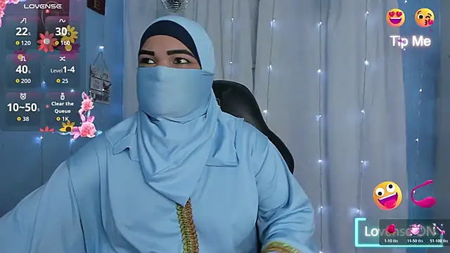 Snapshot of Falak-Yasin chatting on July 4, 2026, 12:11 pm Falak-Yasin online show from July 4, 2026, 12:11 pm