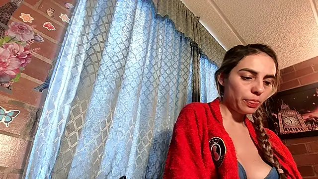 ValeriaLacrozee online show from October 5, 2025, 4:16 pm