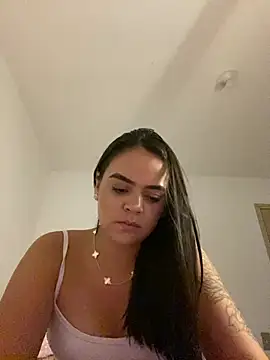 Snapshot of rebeccaareys chatting on March 23, 2025, 2:15 am rebeccaareys online show from March 23, 2025, 2:15 am