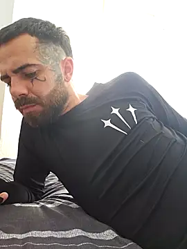 charlye inkkkk online show from December 20, 2025, 11:28 am