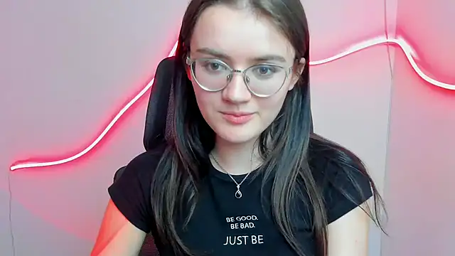 Snapshot of Josephine_jo chatting on March 22, 2025, 3:42 pm Josephine jo online show from March 22, 2025, 3:42 pm