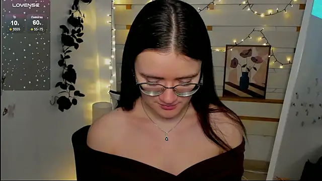 Snapshot of Josephine_jo chatting on February 6, 2026, 7:45 am Josephine jo online show from February 6, 2026, 7:45 am