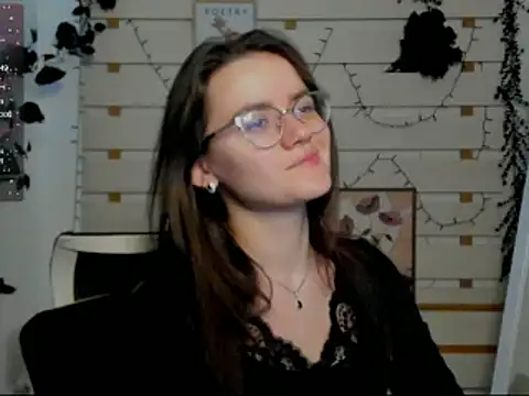 Snapshot of Josephine_jo chatting on February 17, 2026, 8:00 am Josephine jo online show from February 17, 2026, 8:00 am