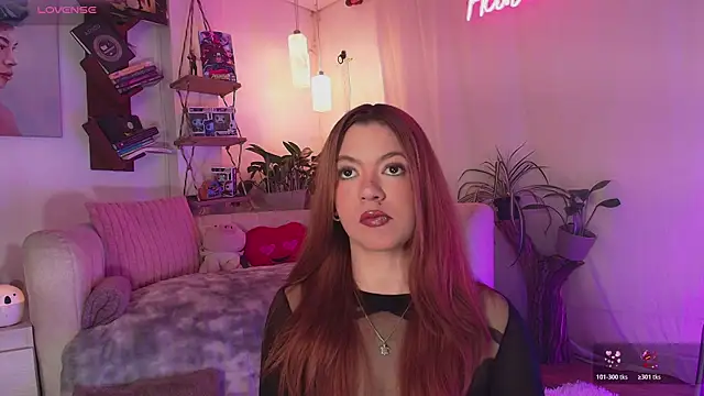 HANNAH LOVEE online show from August 2, 2026, 2:43 am