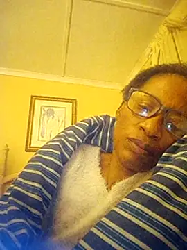 bustybillies online show from November 25, 2025, 5:24 pm