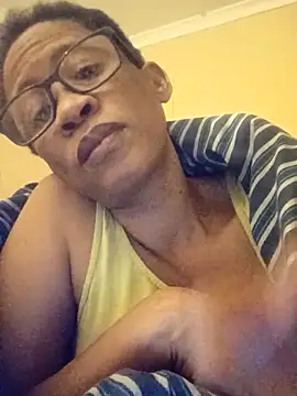 bustybillies online show from April 29, 2026, 11:55 pm