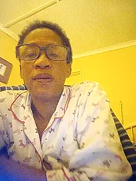 Snapshot of bustybillies chatting on May 6, 2026, 1:14 am bustybillies online show from May 6, 2026, 1:14 am