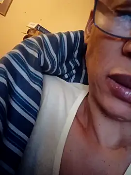 Snapshot of bustybillies chatting on May 27, 2026, 4:53 am bustybillies online show from May 27, 2026, 4:53 am