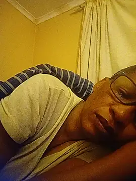 Snapshot of bustybillies chatting on June 11, 2026, 2:11 am bustybillies online show from June 11, 2026, 2:11 am