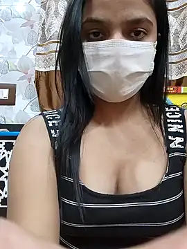 Myloveurvi online show from January 17, 2025, 2:28 pm