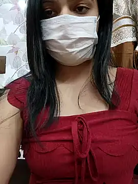 Myloveurvi online show from February 6, 2025, 5:40 pm