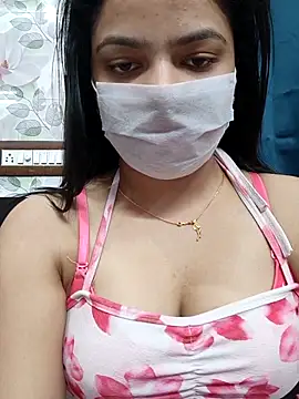 Myloveurvi online show from November 6, 2025, 10:16 am