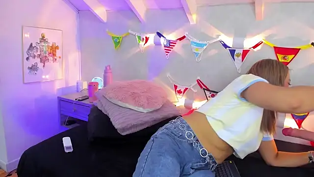 Martina Miiller online show from June 17, 2026, 12:07 pm