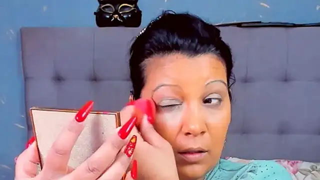 Snapshot of AmyCubes chatting on February 15, 2025, 5:19 am AmyCubes online show from February 15, 2025, 5:19 am