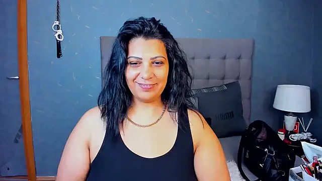 Snapshot of AmyCubes chatting on November 1, 2025, 10:06 am AmyCubes online show from November 1, 2025, 10:06 am