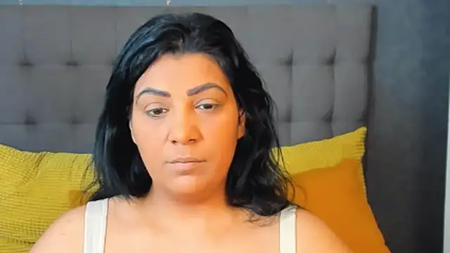 AmyCubes online show from June 10, 2026, 4:56 am