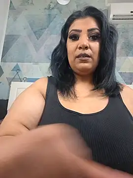 Snapshot of AmyCubes chatting on July 19, 2026, 7:28 pm AmyCubes online show from July 19, 2026, 7:28 pm
