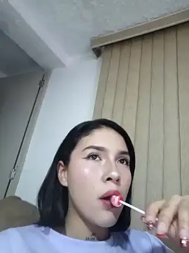 kendaall jenner  online show from December 14, 2024, 4:01 am