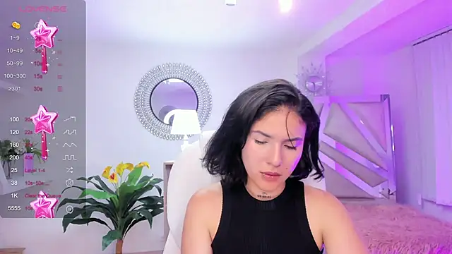 kendaall jenner  online show from December 22, 2024, 8:27 am