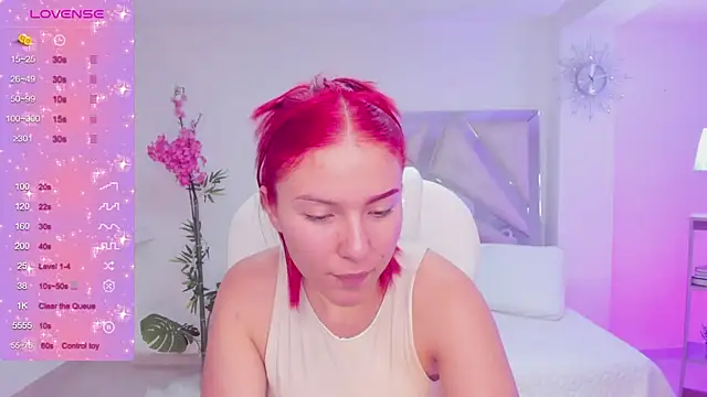 kendaall jenner  online show from February 11, 2025, 4:11 am