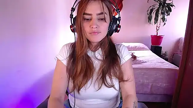 Lu perez online show from September 20, 2025, 7:37 pm