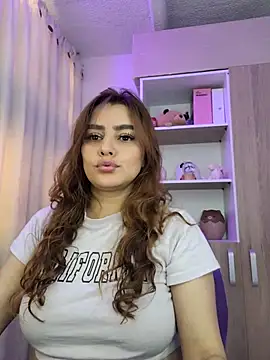 Snapshot of Lu_perez chatting on May 14, 2026, 2:46 pm Lu perez online show from May 14, 2026, 2:46 pm