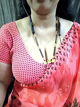 bhuvana555 online show from May 16, 2026, 5:01 pm