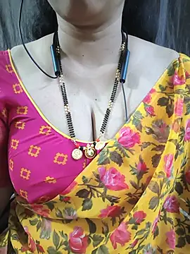bhuvana555 online show from July 9, 2026, 5:17 pm
