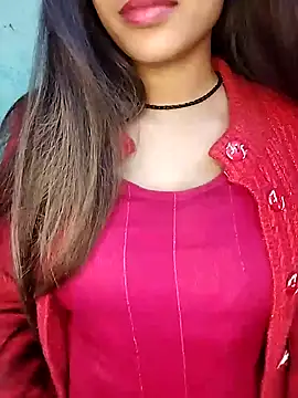 Sreya213 online show from December 31, 2024, 3:31 pm