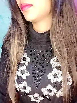 Sreya213 online show from January 4, 2025, 6:19 pm