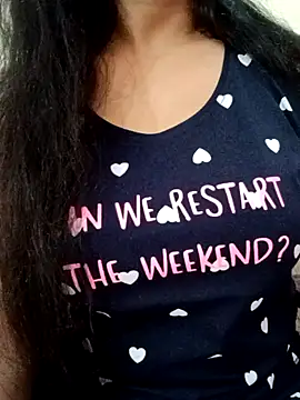 Rina777o online show from February 25, 2025, 8:36 am